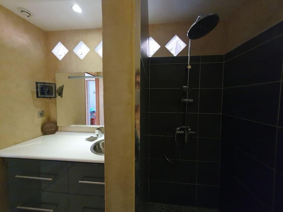 Appartement Dans Le Faubourg Proche De La Plage Collioure Exterior foto